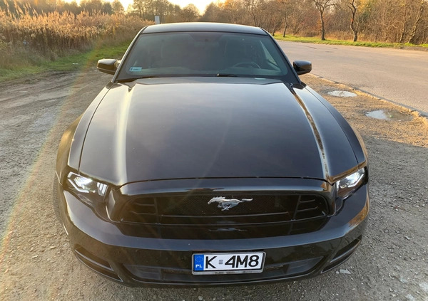 Ford Mustang cena 65900 przebieg: 148302, rok produkcji 2014 z Tarnów małe 67